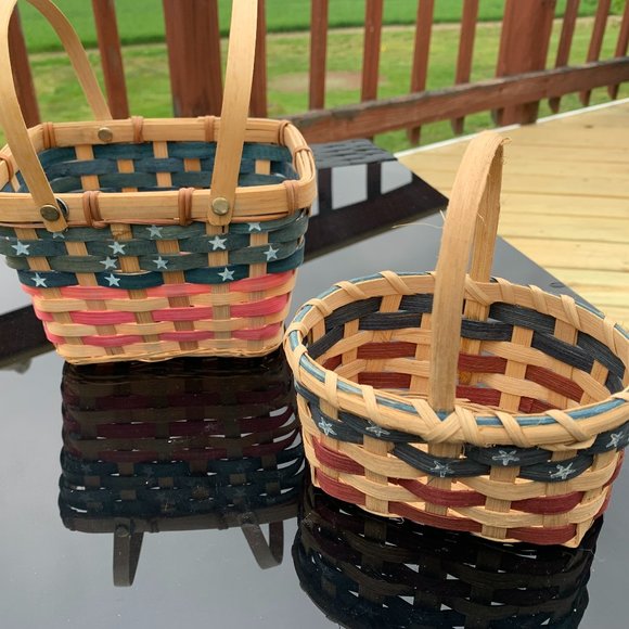 4th of July, 2 Patriotic Wicker Baskets -One Rectangle, One Oval - Stars/Stripes - Picture 3 of 9